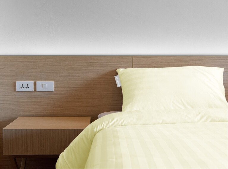 POŚCIEL HOTELOWA 200x220cm + 2x70x80cm suwak ADAMASZEK Cream (4)