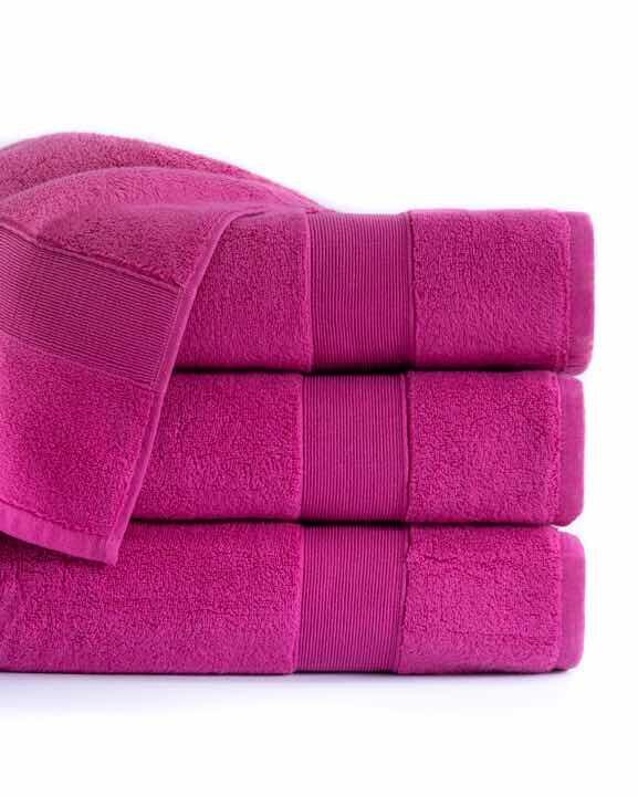 RĘCZNIK KĄPIELOWY 50x90 SPA HOTELOWY mały Bawełniany 600g/m2 CHŁONNY - ROCCO Amarantowy (2)