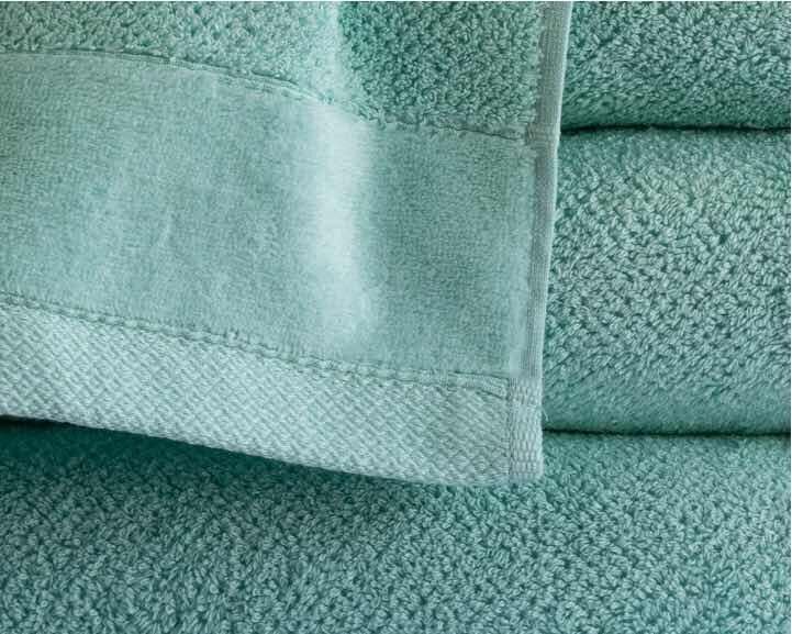 RĘCZNIK KĄPIELOWY 70x140 SPA HOTELOWY Duży Bawełniany 550g/m2 CHŁONNY - VITO jasny turkus (3)