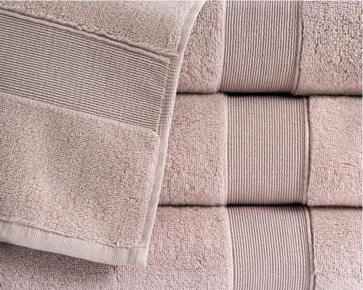 RĘCZNIK KĄPIELOWY 70x140 SPA HOTELOWY Duży Bawełniany 600g/m2 CHŁONNY - ROCCO Perłowy (3)